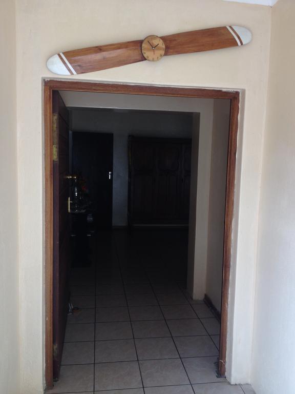 Pilot Inn Accommodation Kempton Park Luaran gambar